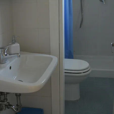 호스텔 Urban Oasis 레체